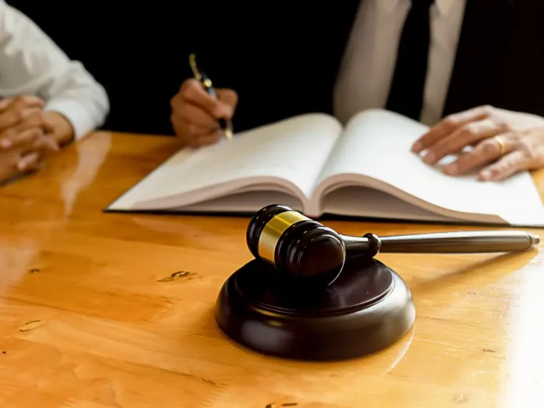 Liminar em Ação Judicial para o Funcionamento de Drugstore: Aspectos Jurídicos e Implicações Sociais